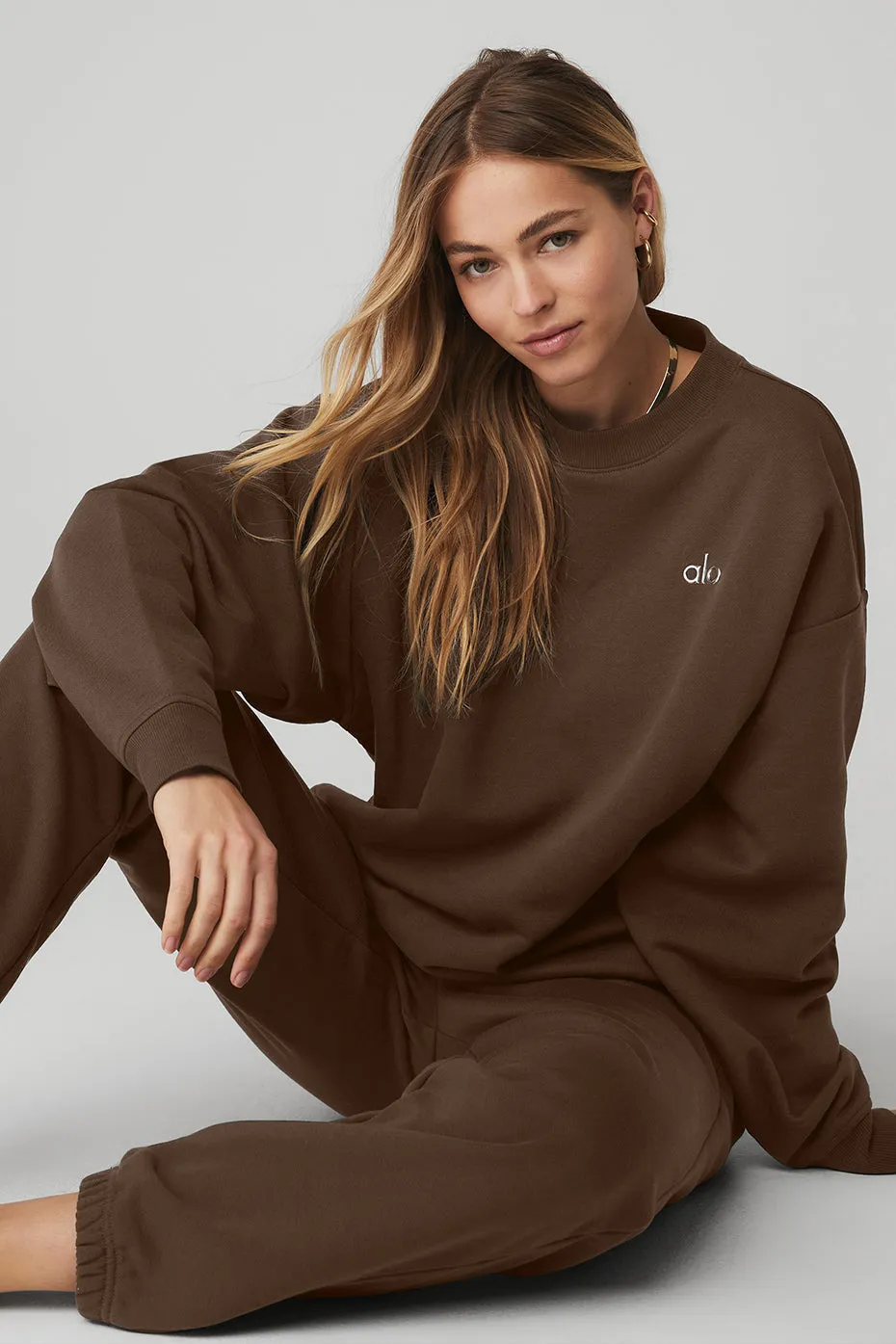 Accolade Crew Neck Pullover & Accolade Sweatpant Set