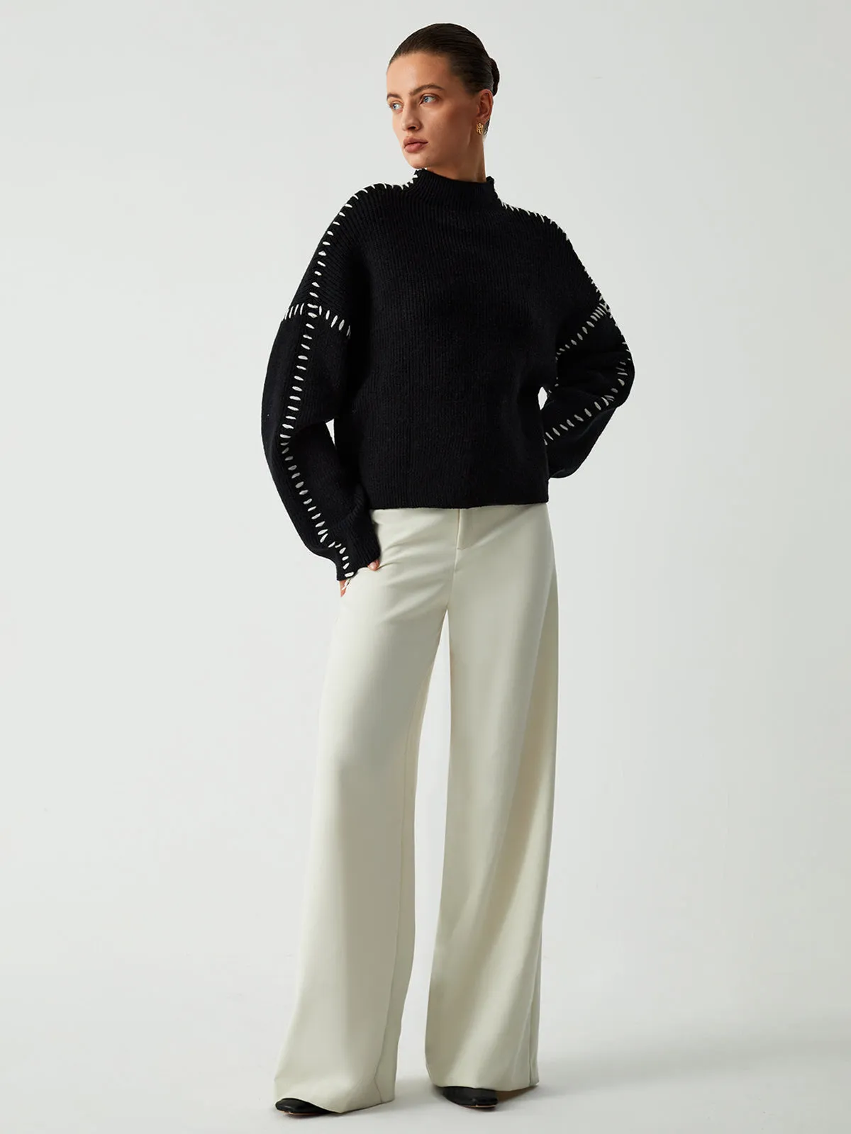 ALMA™ | Oversized Turtleneck Sweater with Elegant Piqué Details