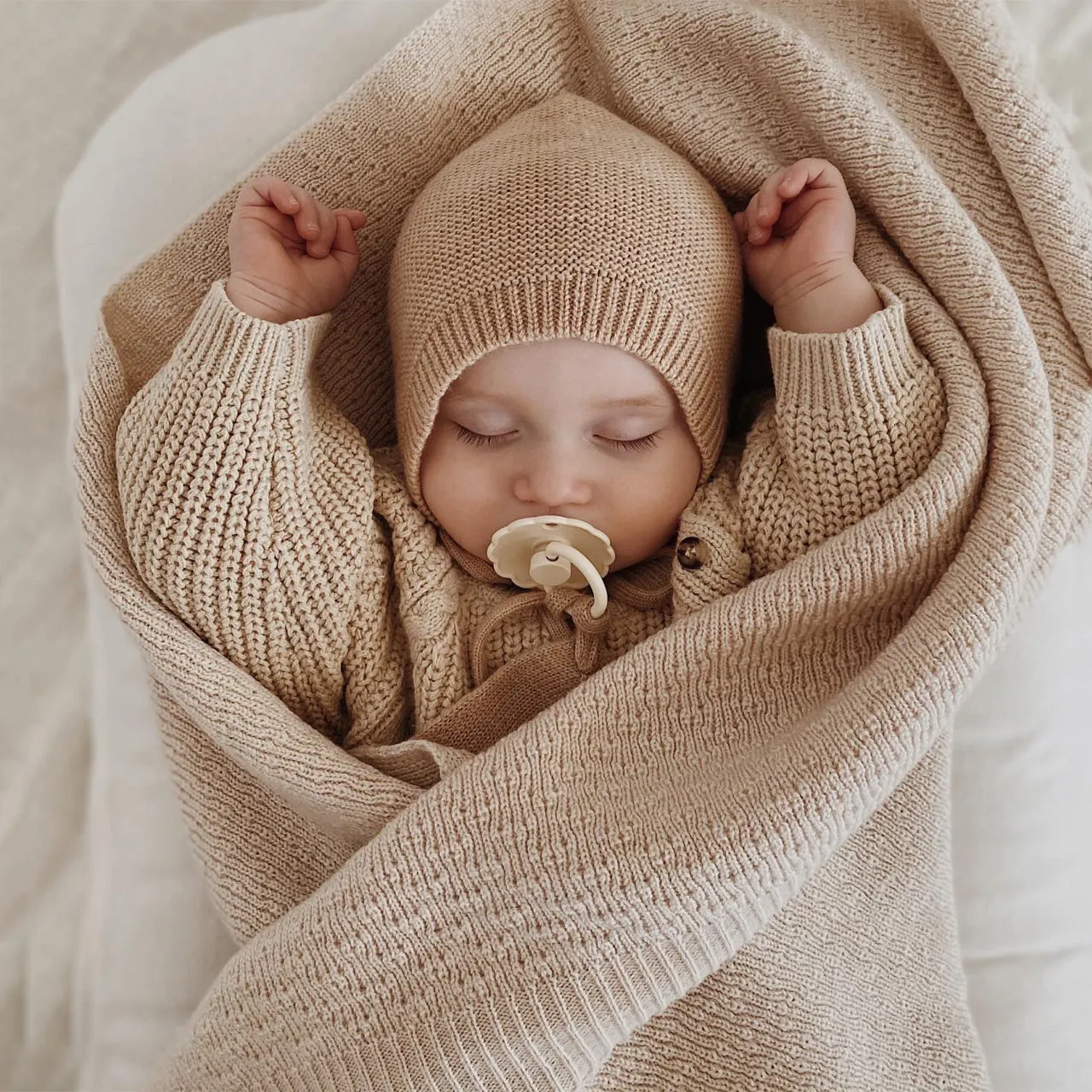 Hvid Dora Thick Rib Knit Baby Blanket - 100% Merino Wool - Oat (75x100cm) *Returning Soon