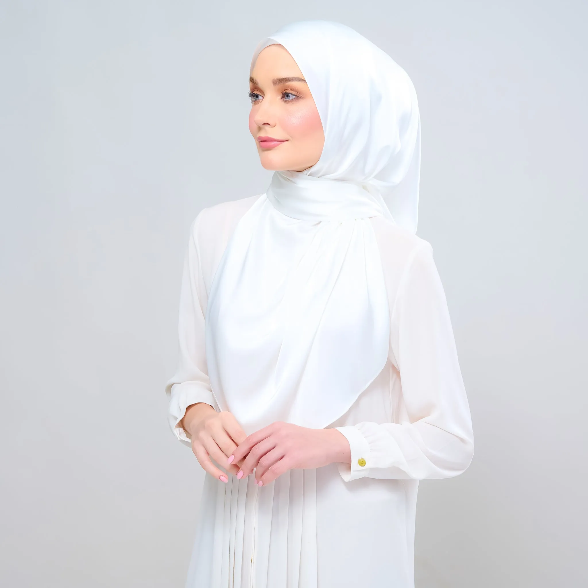 Instant Tag n' Go Shawl  | Satin Silk in Bridal White