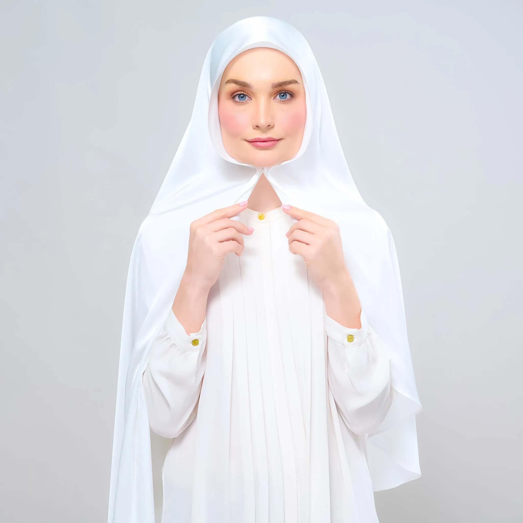 Instant Tag n' Go Shawl  | Satin Silk in Bridal White