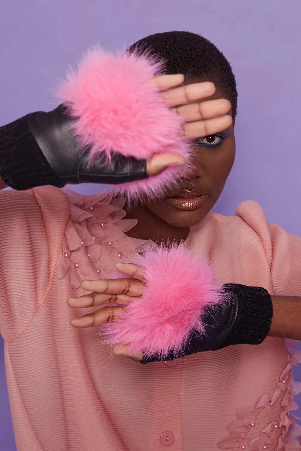 Ladies Pink Faux Fur Fingerless Gloves