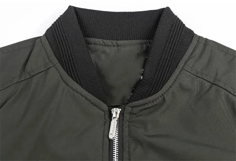 Mens Zipped Up Windbreaker Jacket