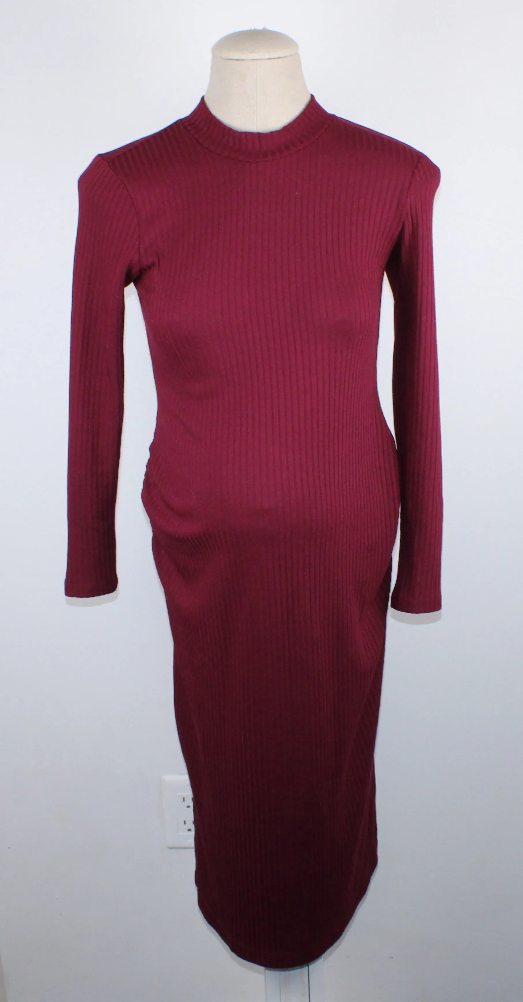 OLD NAVY MATERNITY PLUM SWEATER DRESS LADIES SMALL PRE-LOVED