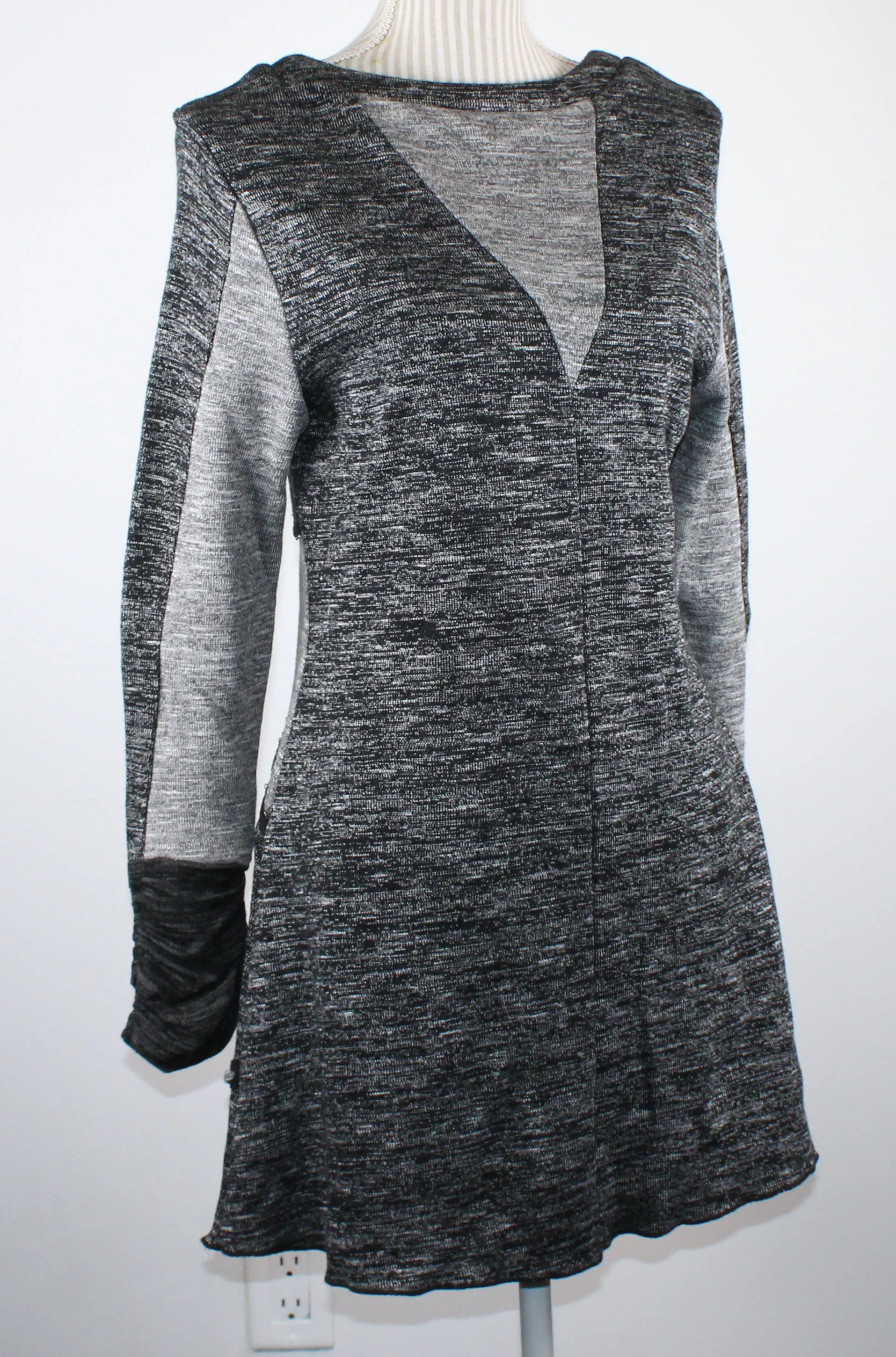 RAVEL THICK SWEATER DRESS LADIES LARGE PRE-LOVED