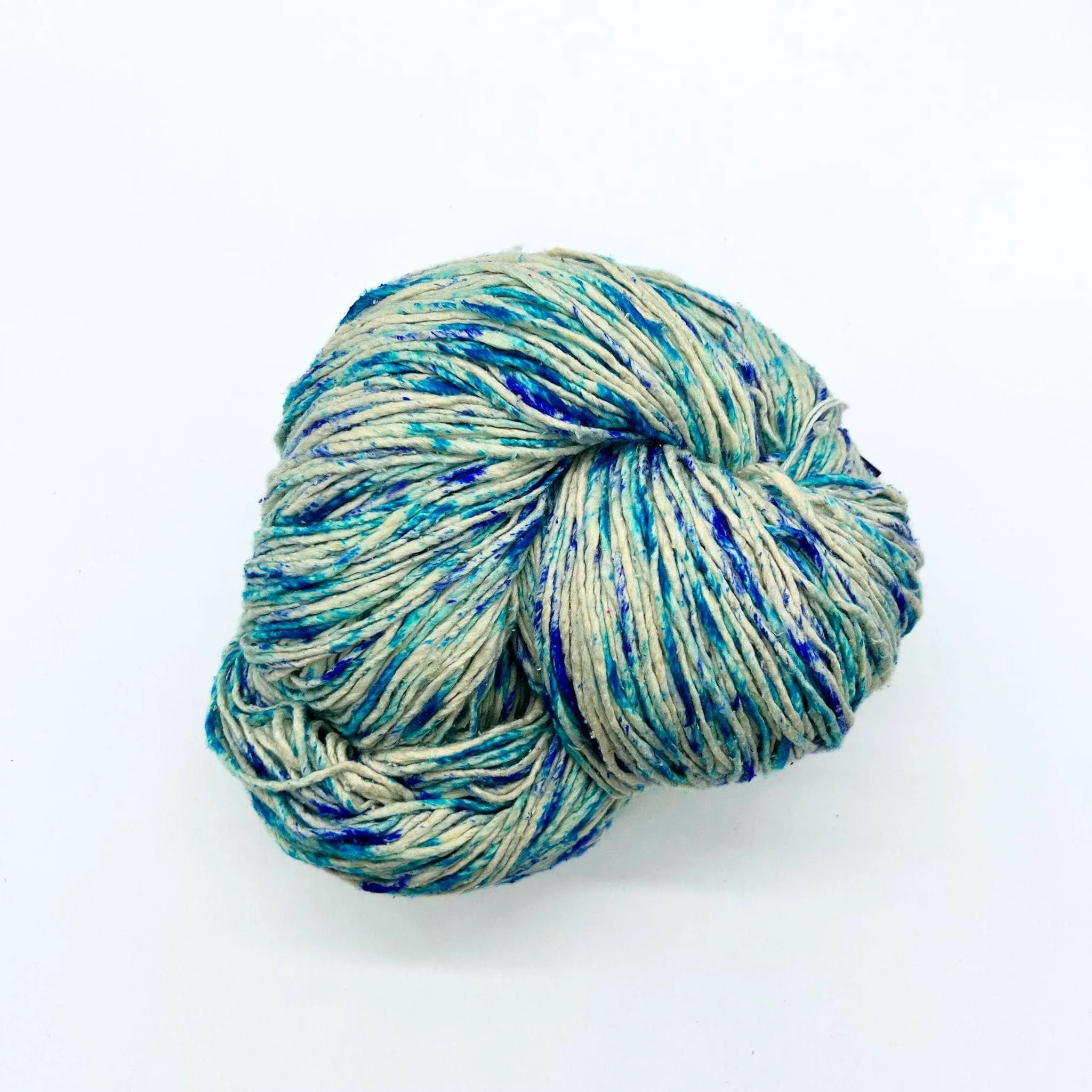 Recycled Silk Roving Worsted Weight Yarn - Mega Skein 🧶