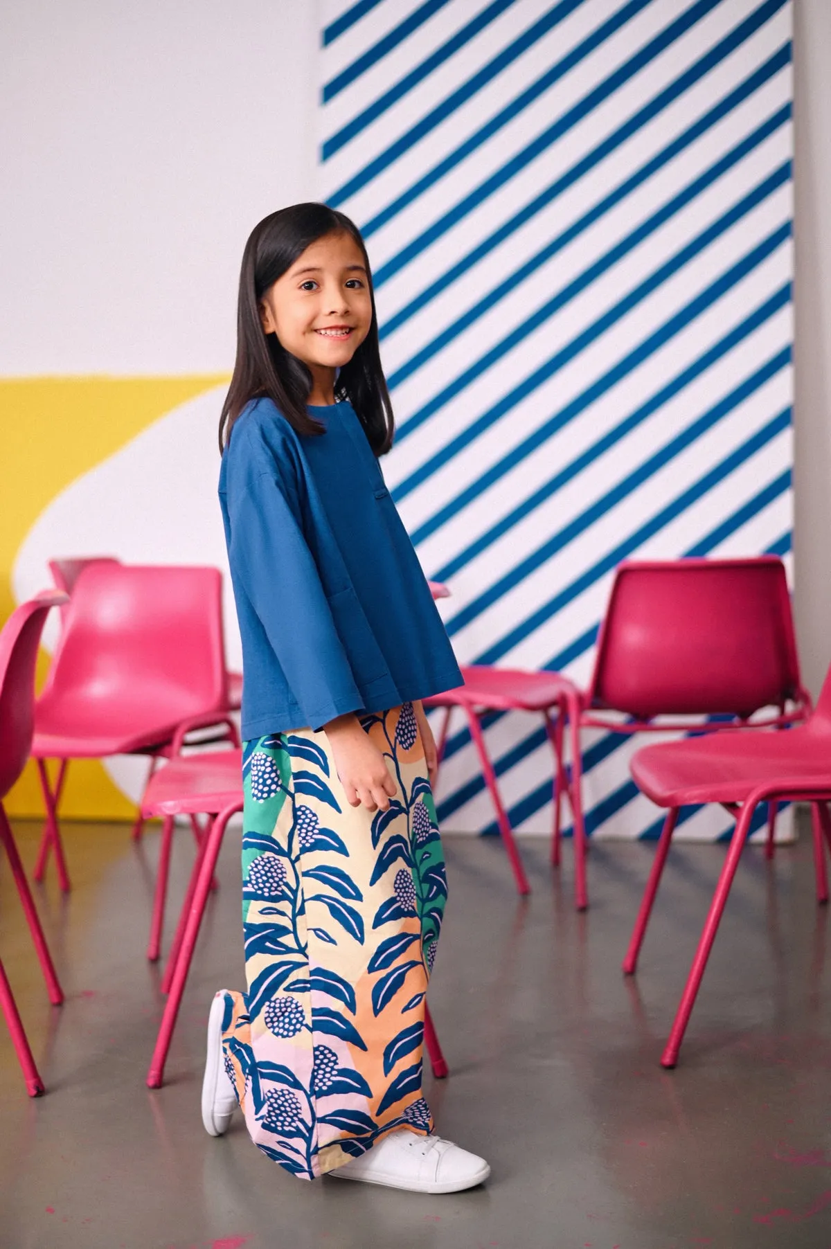 The Dulu Kita Fan Pleats Skirt - Dandelions