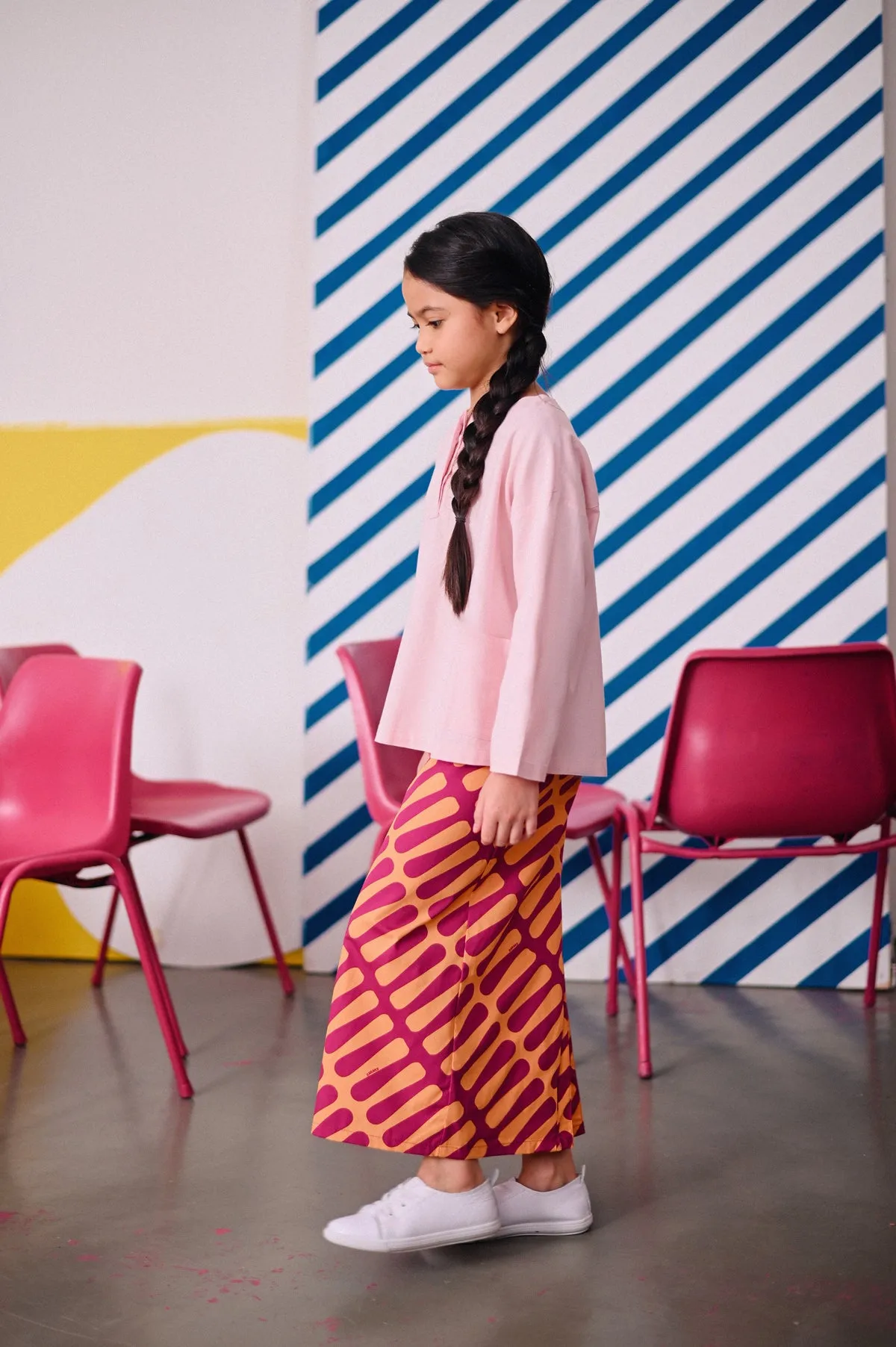 The Dulu Kita Fan Pleats Skirt - Good Vibes