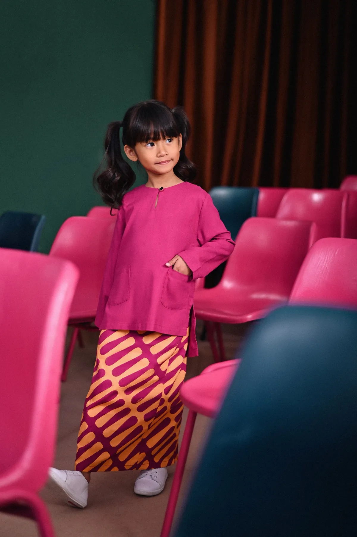 The Dulu Kita Fan Pleats Skirt - Good Vibes